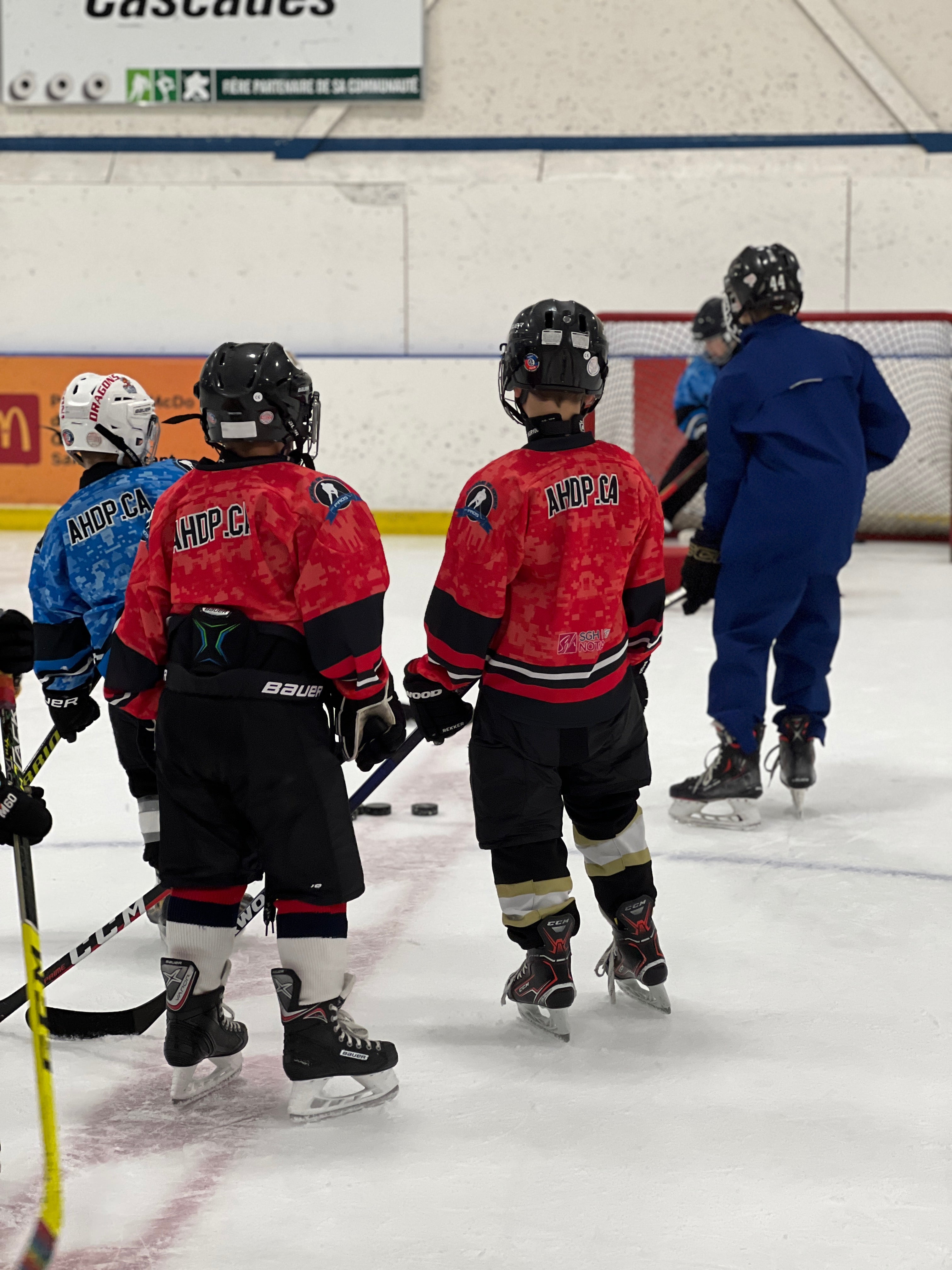 Clinique semi-privée - Hockey - patin - Académie de hockey des pros - enfants